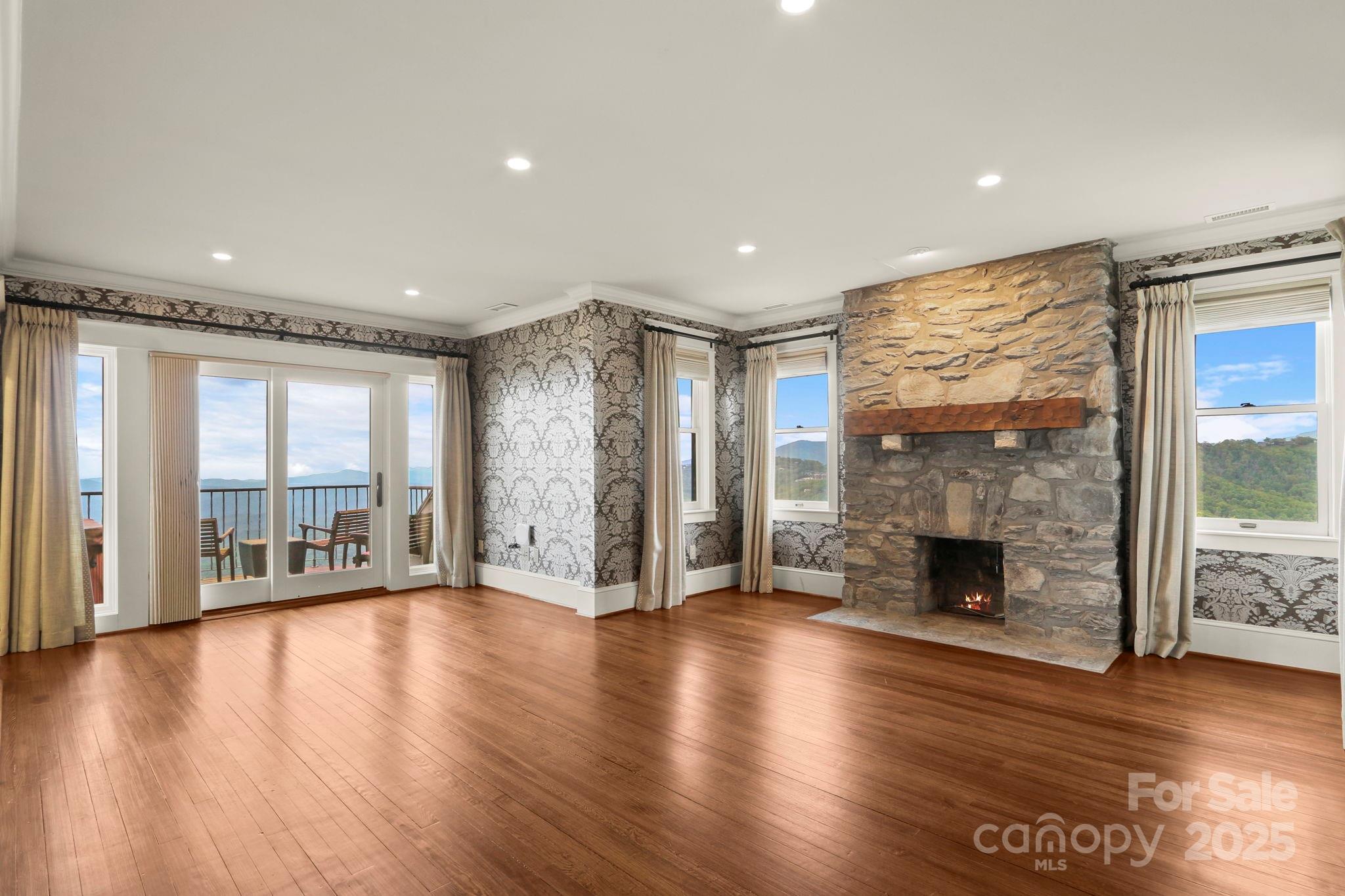 Mayview - Residential