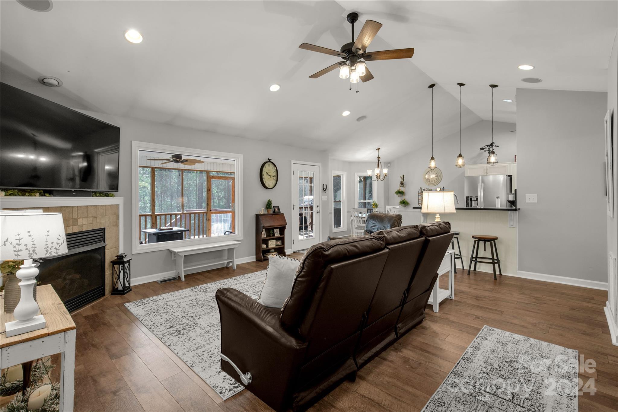 Derby Downs - Residential