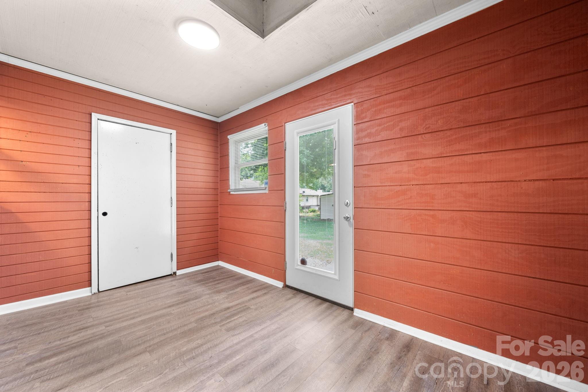 Tara Woods - Residential