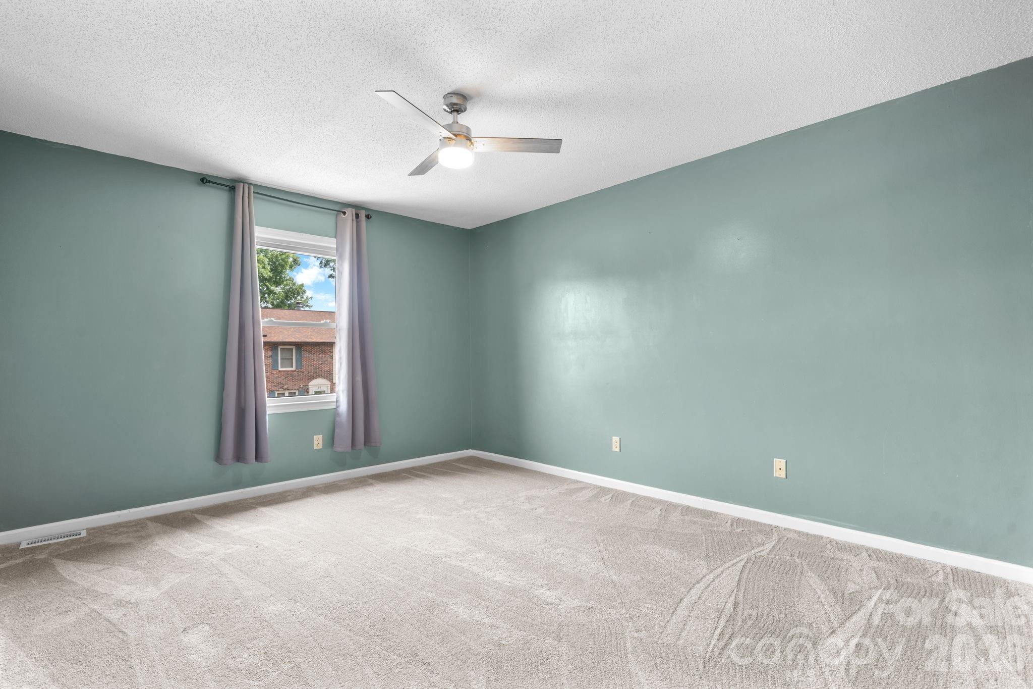 Tara Woods - Residential