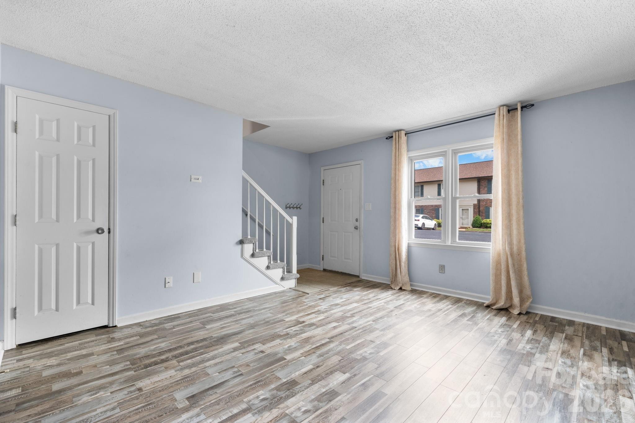 Tara Woods - Residential
