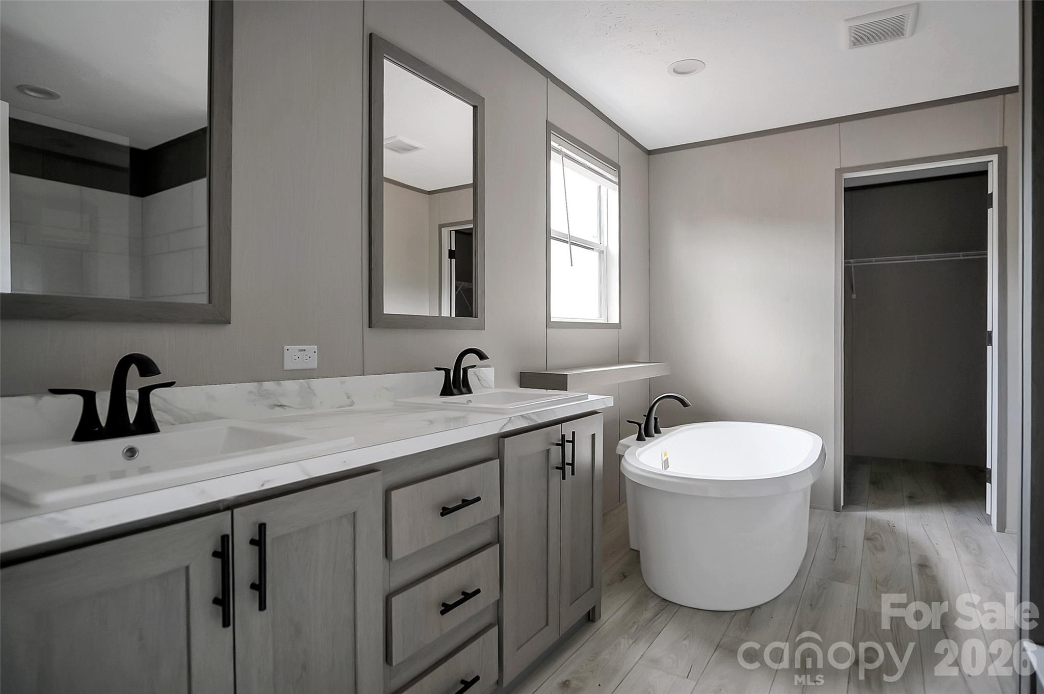 Eagle View - Residential
