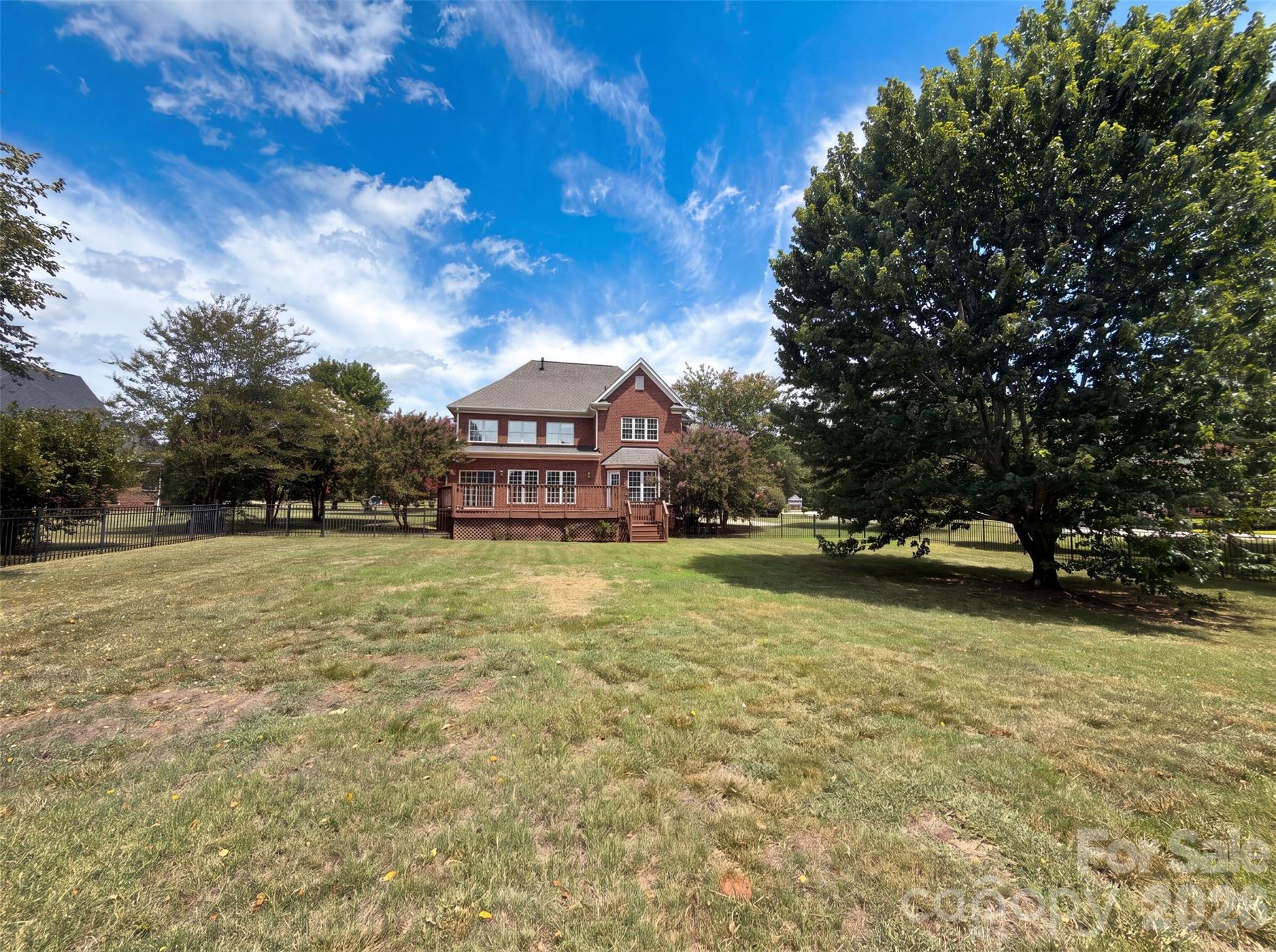 Arlington Oaks - Residential