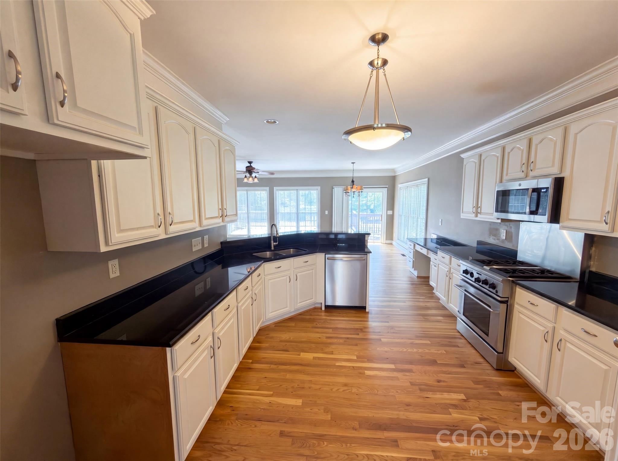 Arlington Oaks - Residential