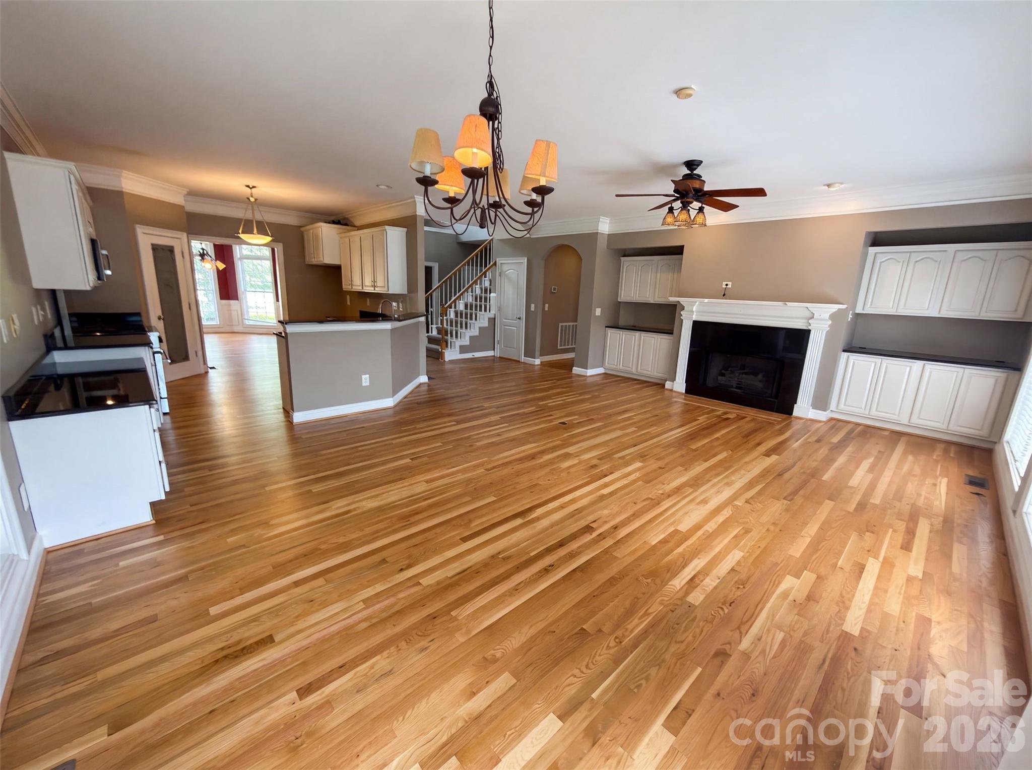 Arlington Oaks - Residential
