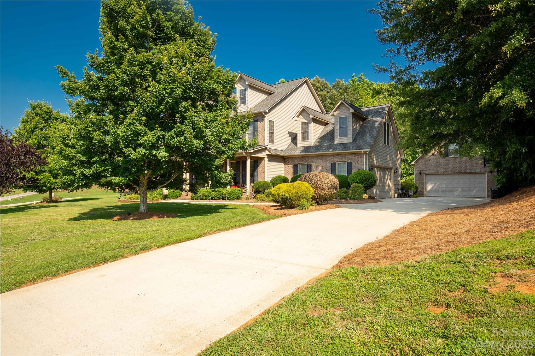 Clarendon Estates - Residential