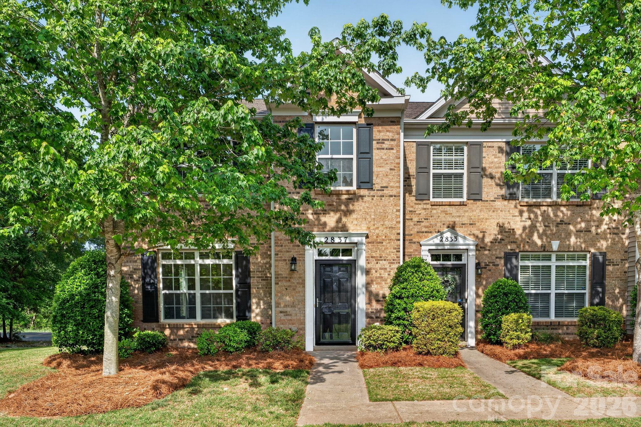 Almond Glen - Residential