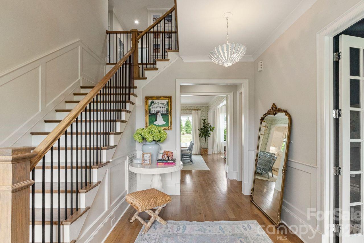 Hollins Grove - Residential