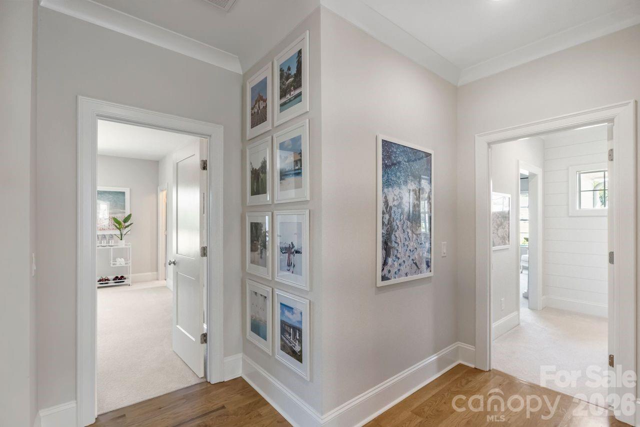 Hollins Grove - Residential