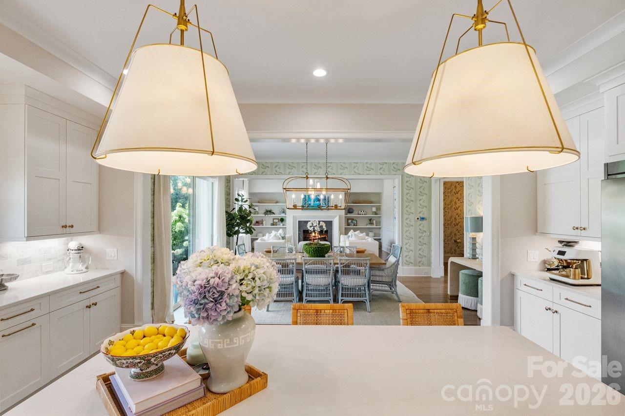 Hollins Grove - Residential