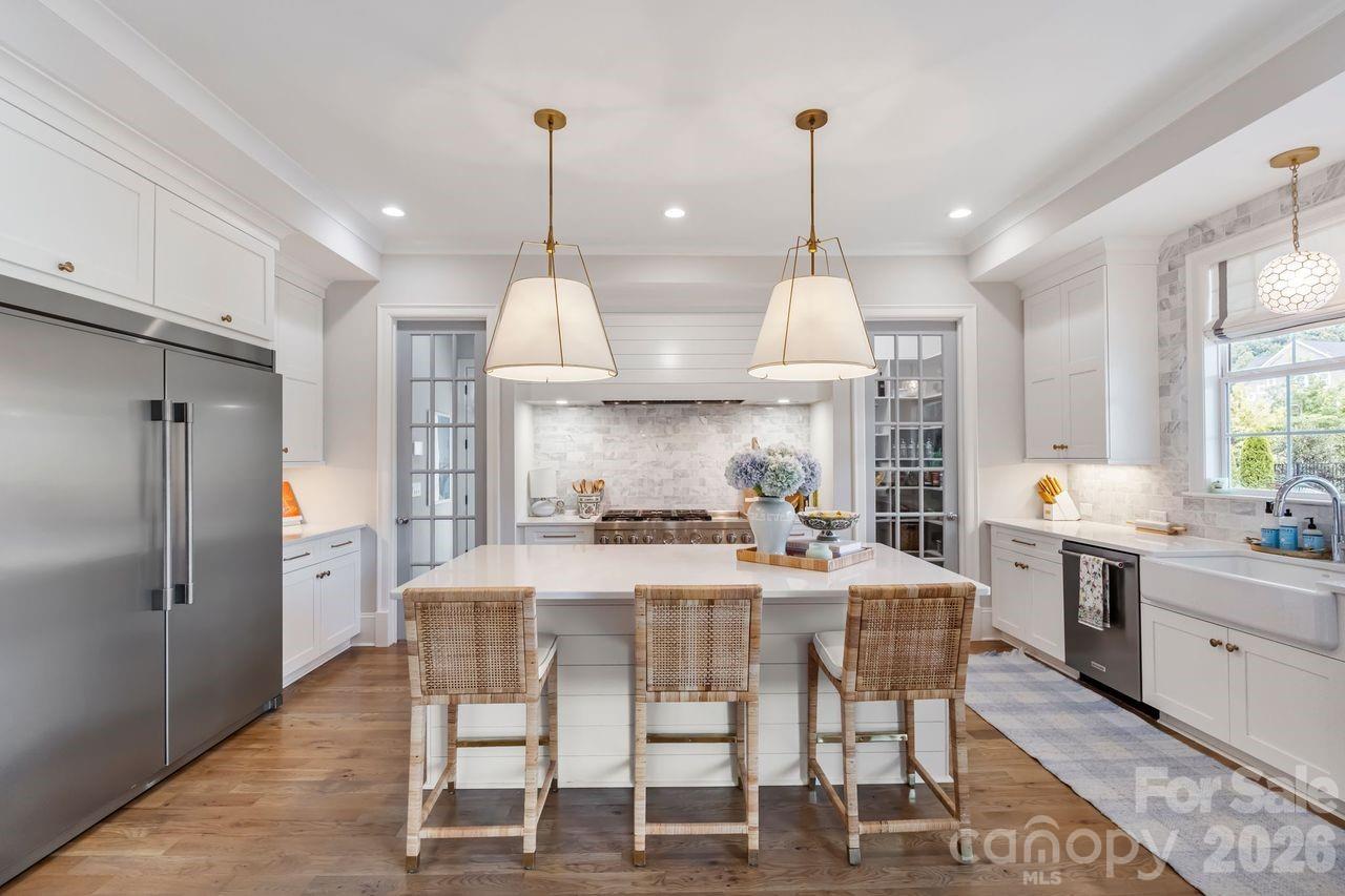 Hollins Grove - Residential