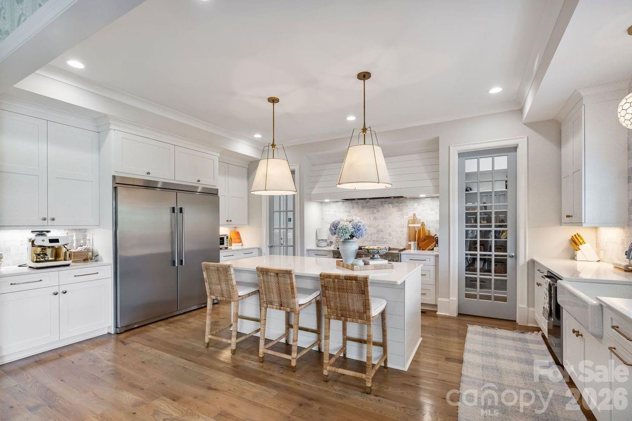 Hollins Grove - Residential