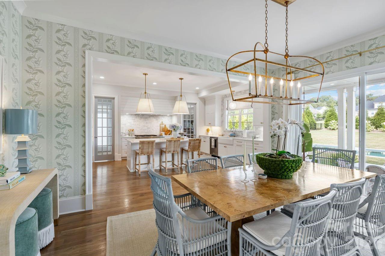 Hollins Grove - Residential