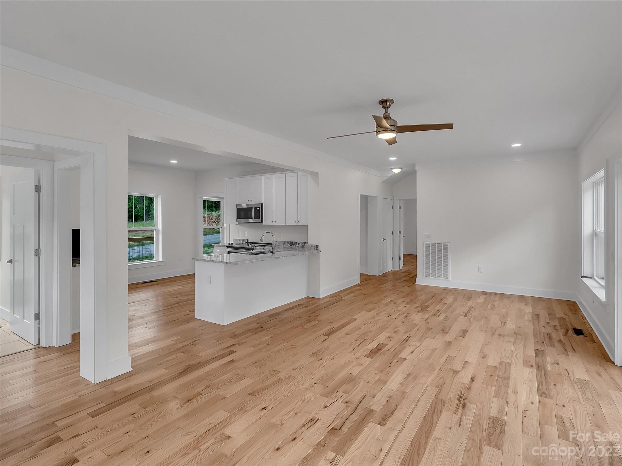 Walnut Ridge - Residential