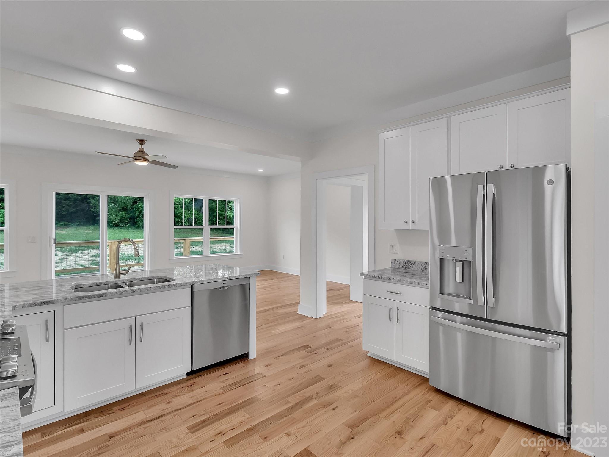 Walnut Ridge - Residential