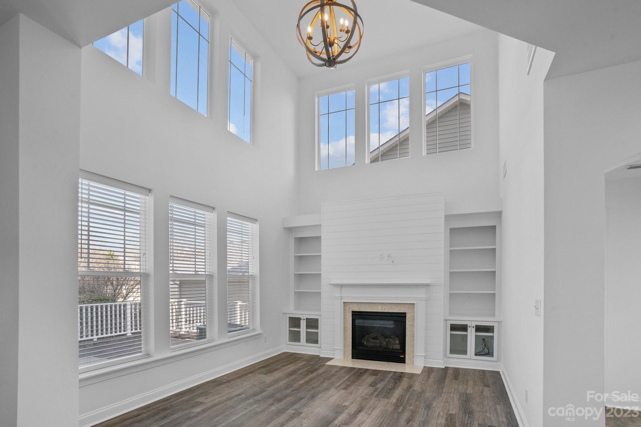 Macaulay - Residential