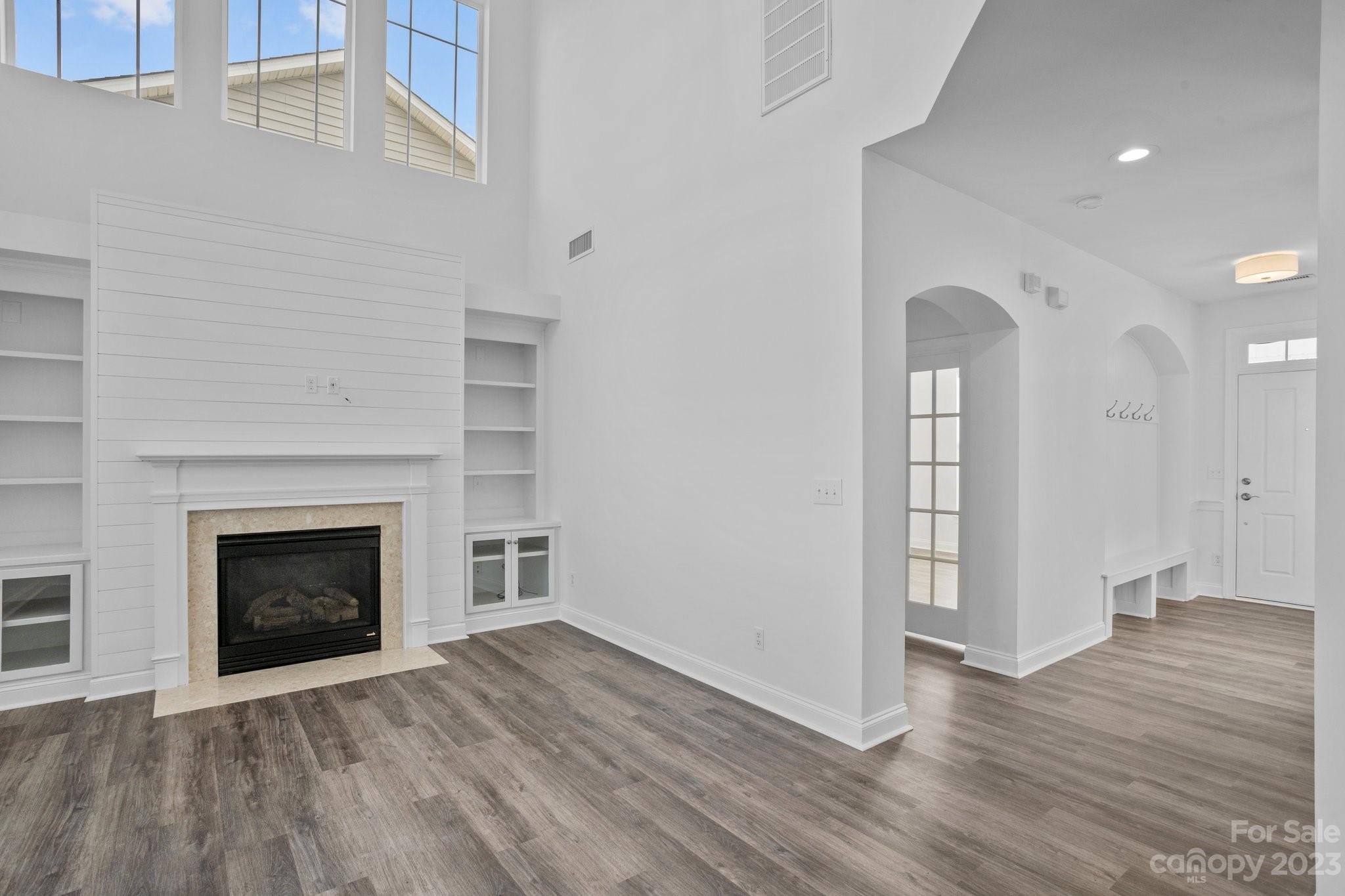 Macaulay - Residential