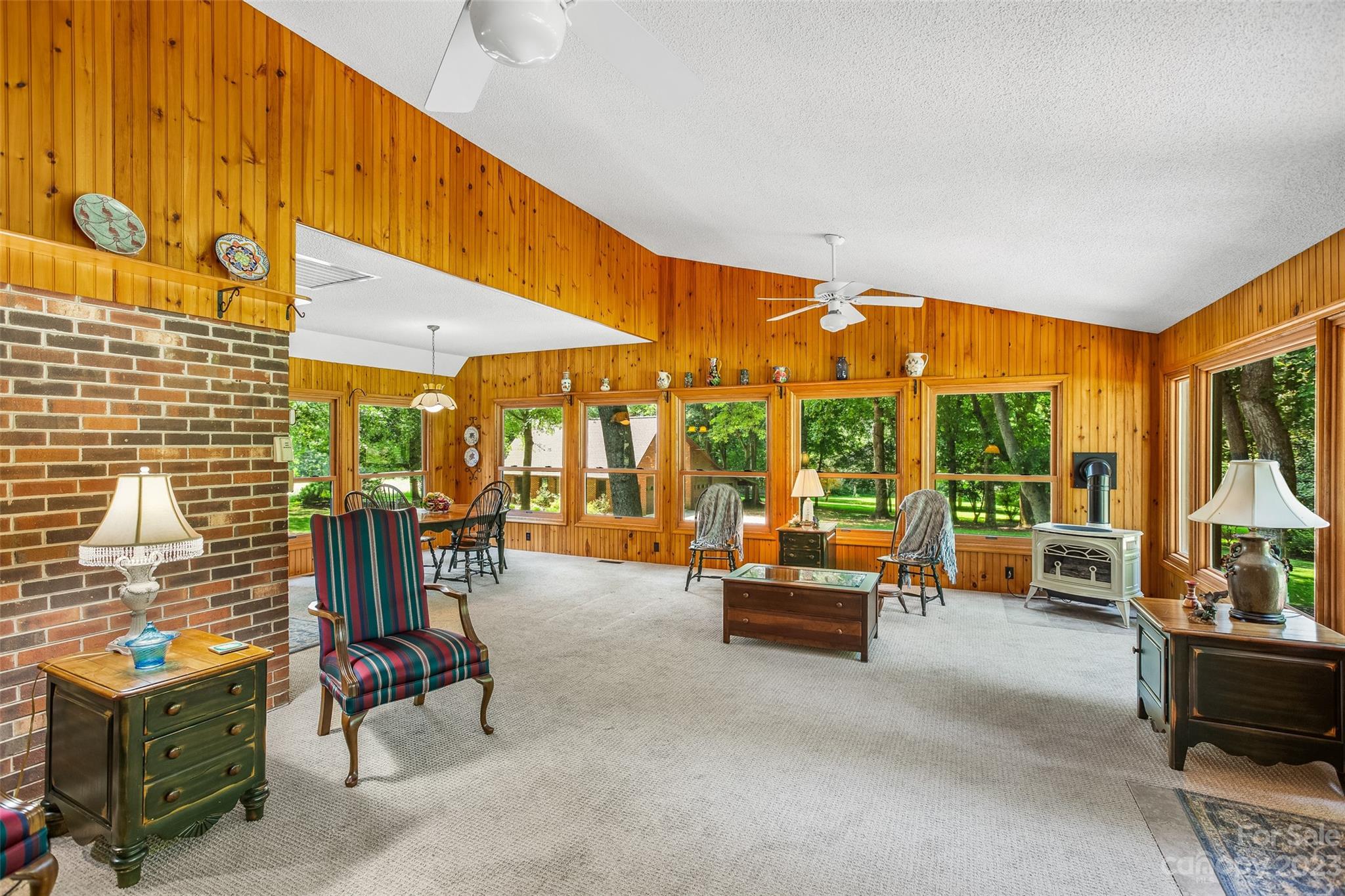 Farmland Acres - Residential