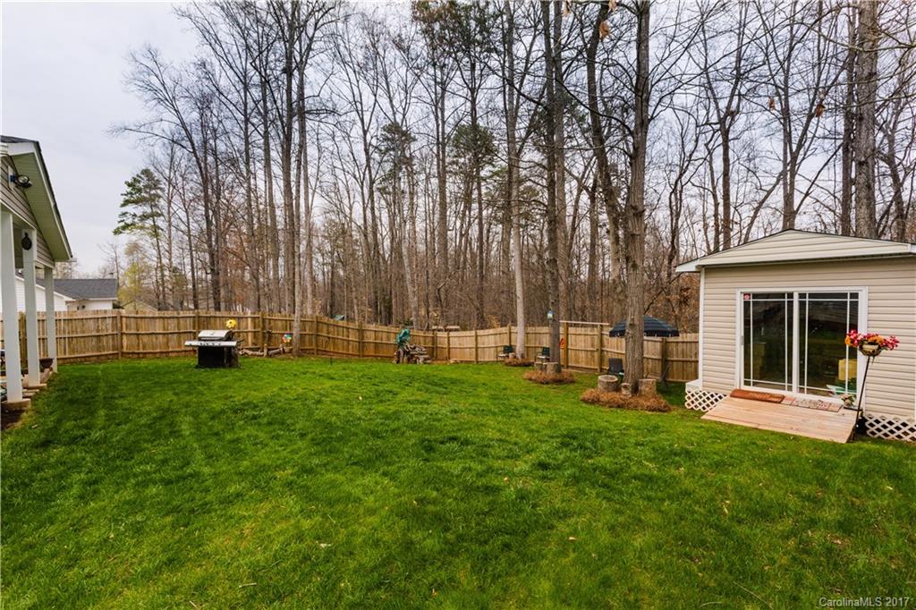 Avery Lake - Residential