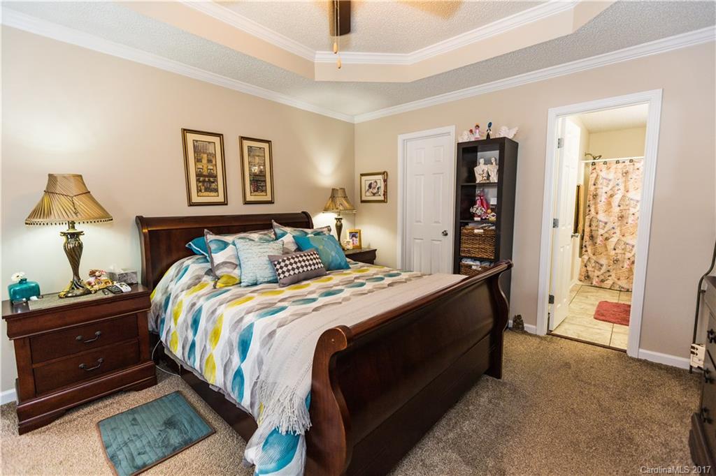 Avery Lake - Residential