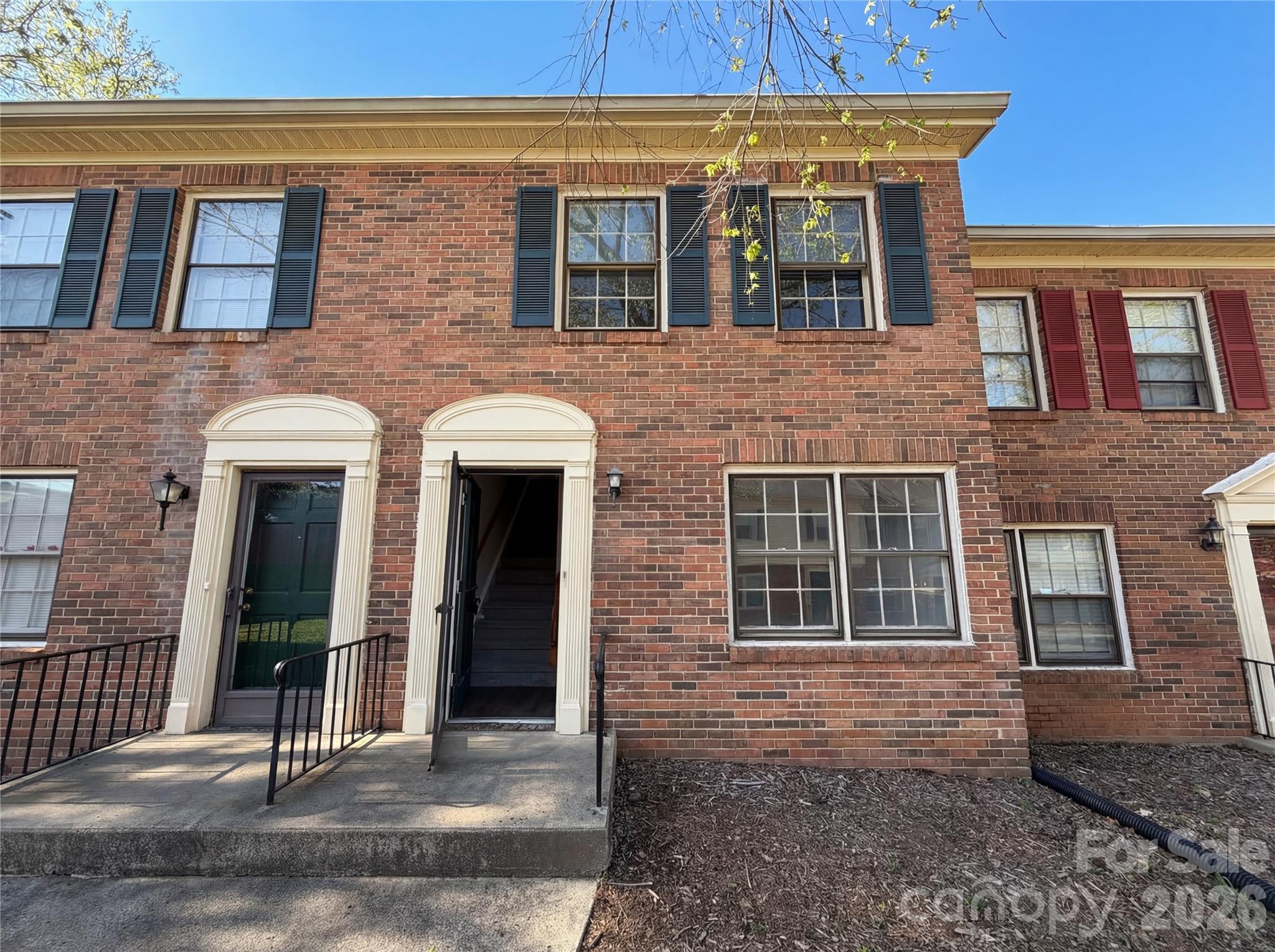 Welcome home to this charming 2-bedroom townhome in a prime Charlotte location! Enjoy the convenience of being just minutes from a variety of shopping, dining, and everyday essentials, with easy access to Uptown Charlotte for work or entertainment. Inside, you’ll find a comfortable and functional layout perfect for low-maintenance living. Whether you're a first-time buyer, downsizing, or looking for an investment opportunity, this home offers incredible value at a great price. Don’t miss your chance to own in such a desirable area!