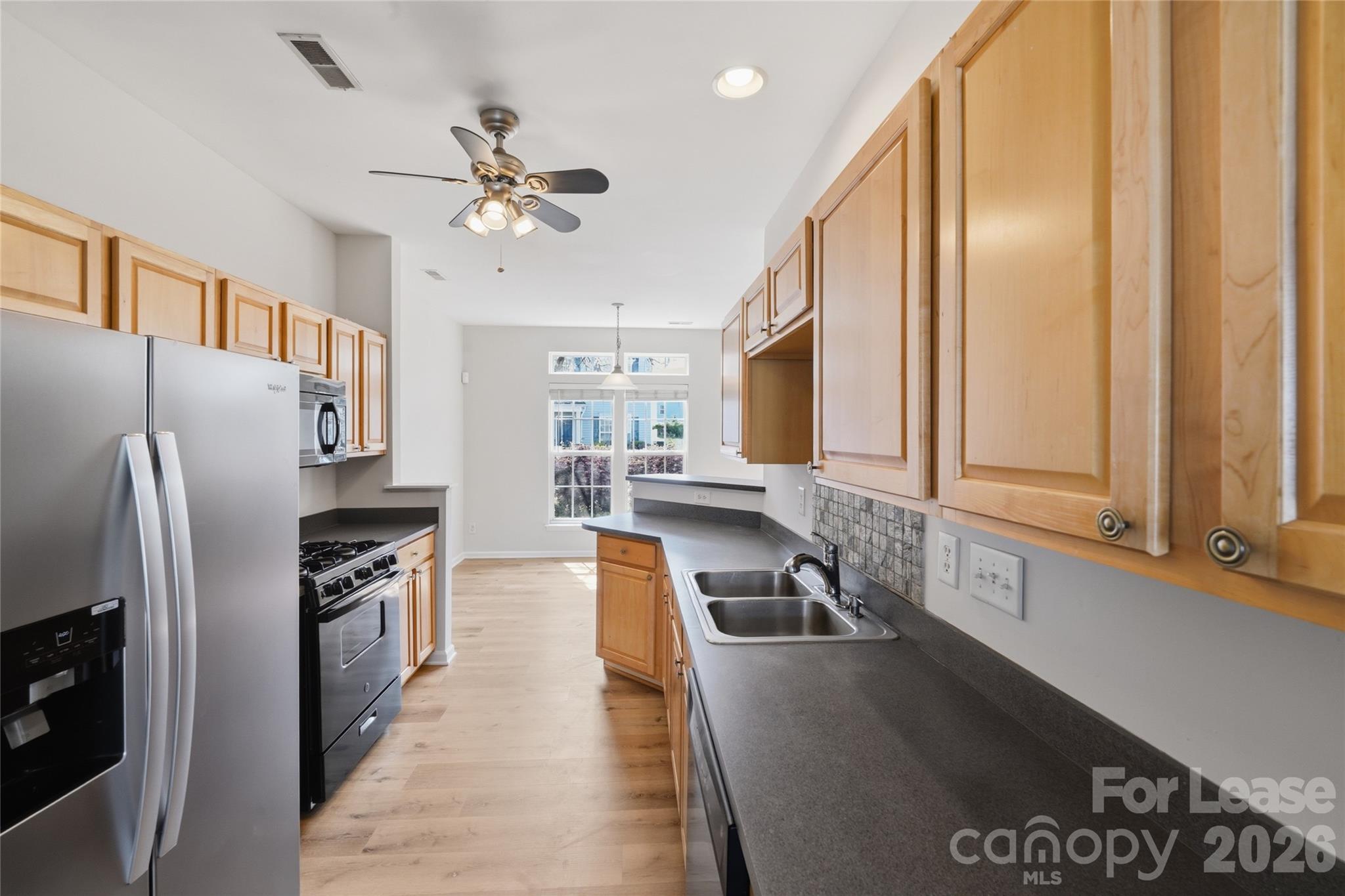 Farmington Ridge - Residential Lease