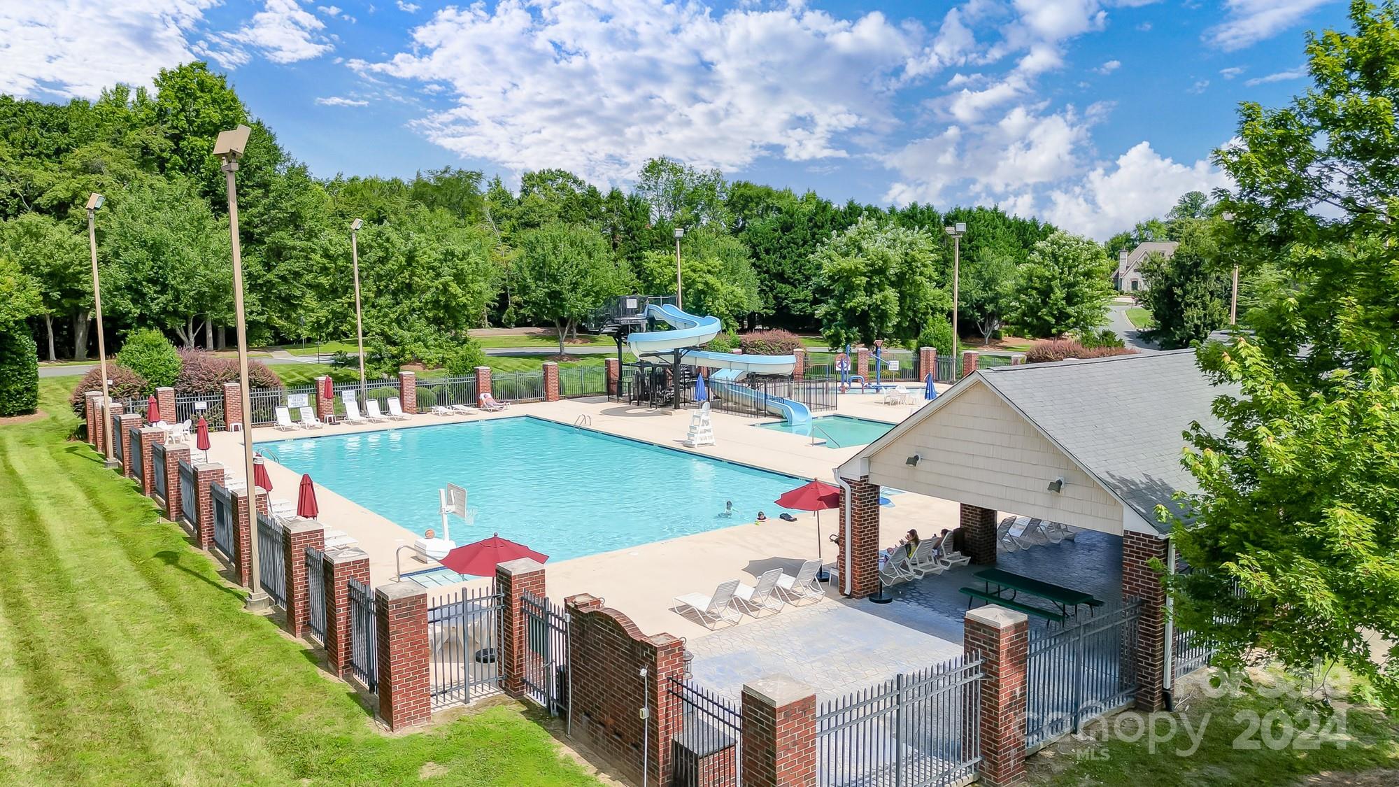 Laurel Creek - Residential