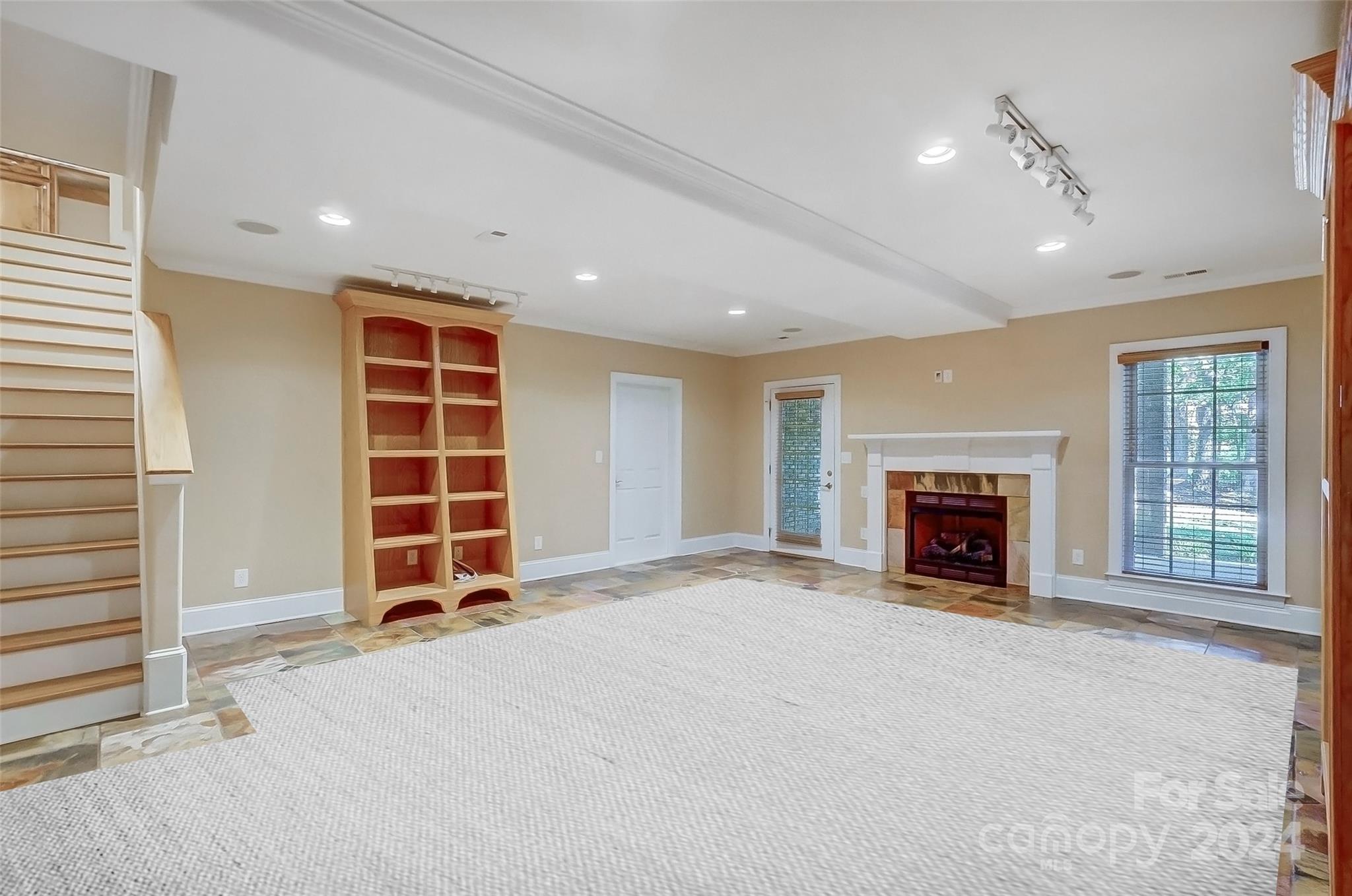 Laurel Creek - Residential