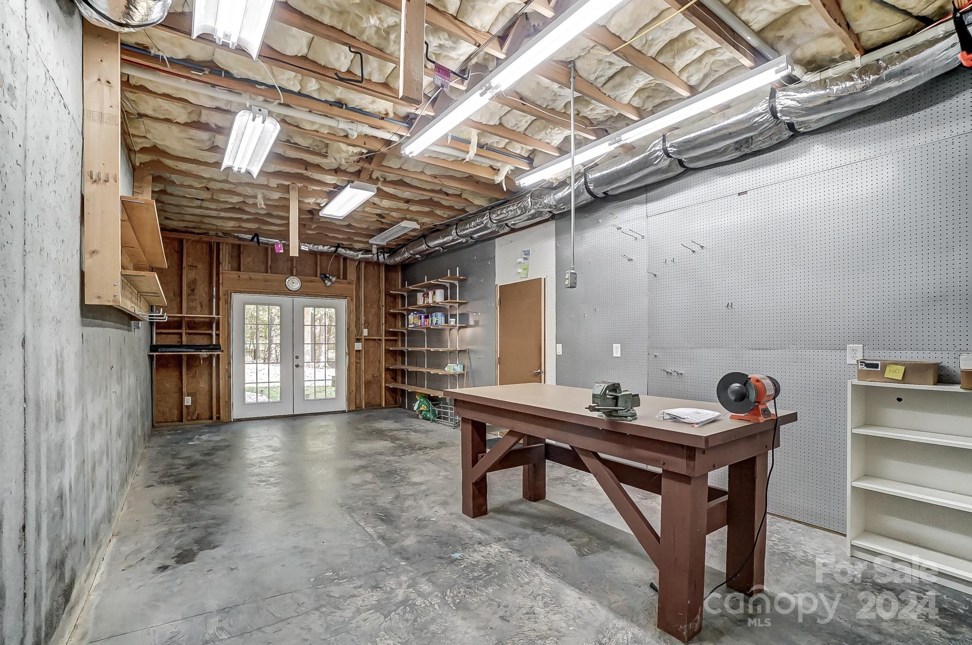 Laurel Creek - Residential