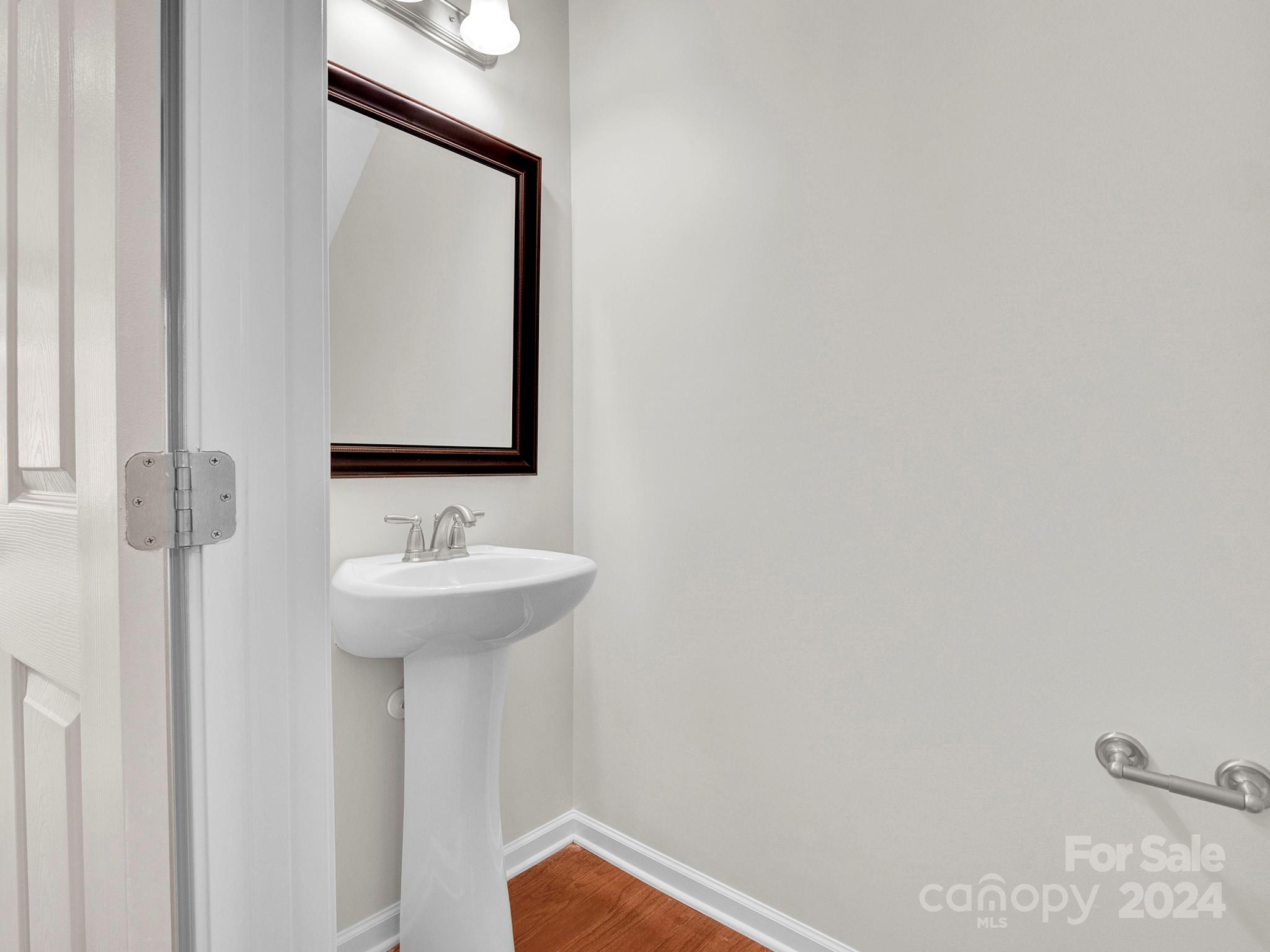 Wellsley Ford - Residential