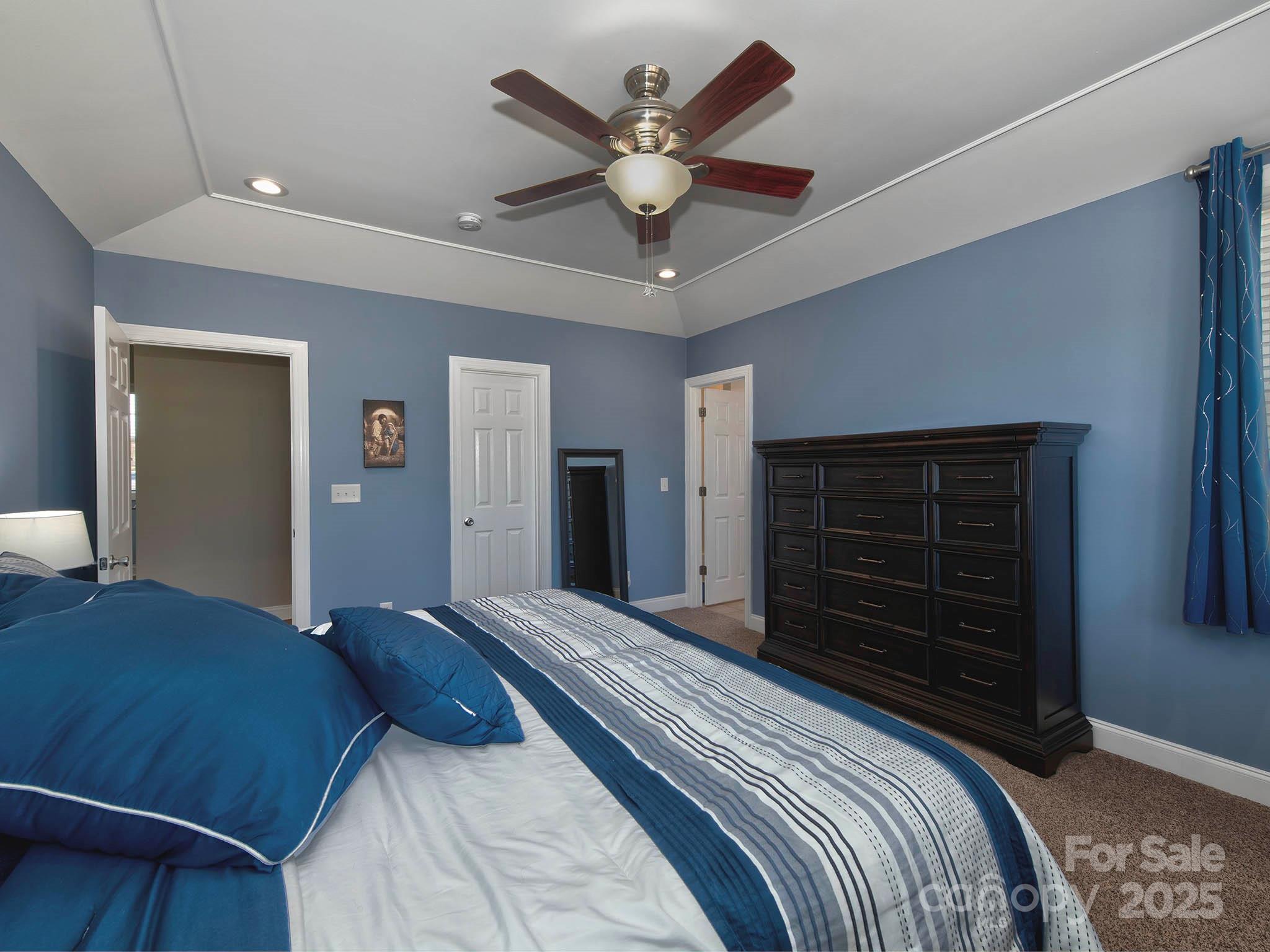 Stoneridge Lakes - Residential