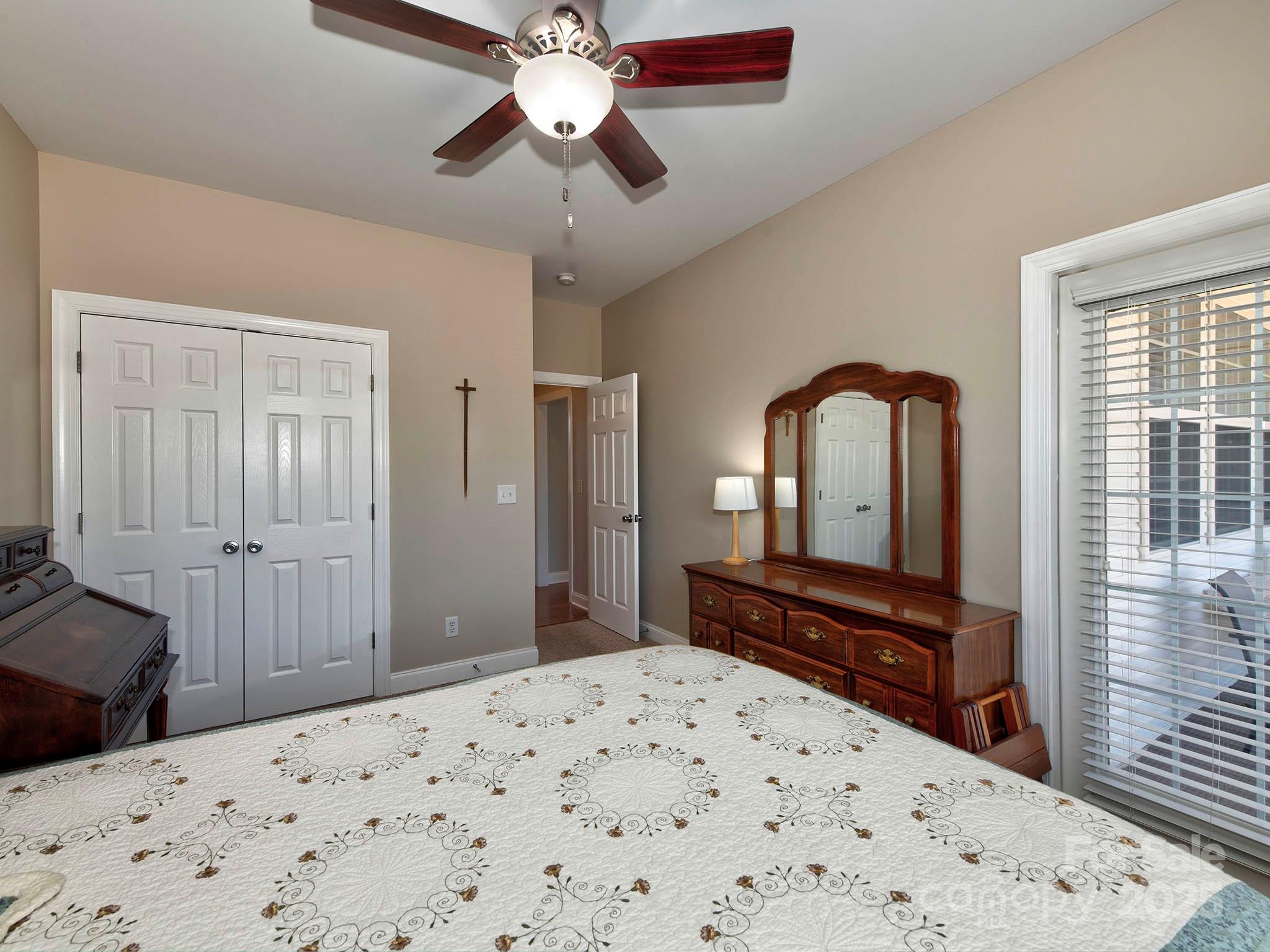 Stoneridge Lakes - Residential
