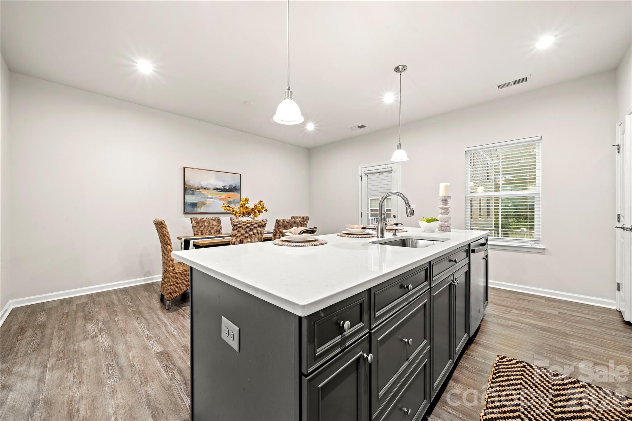 Riverbend Towns - Residential