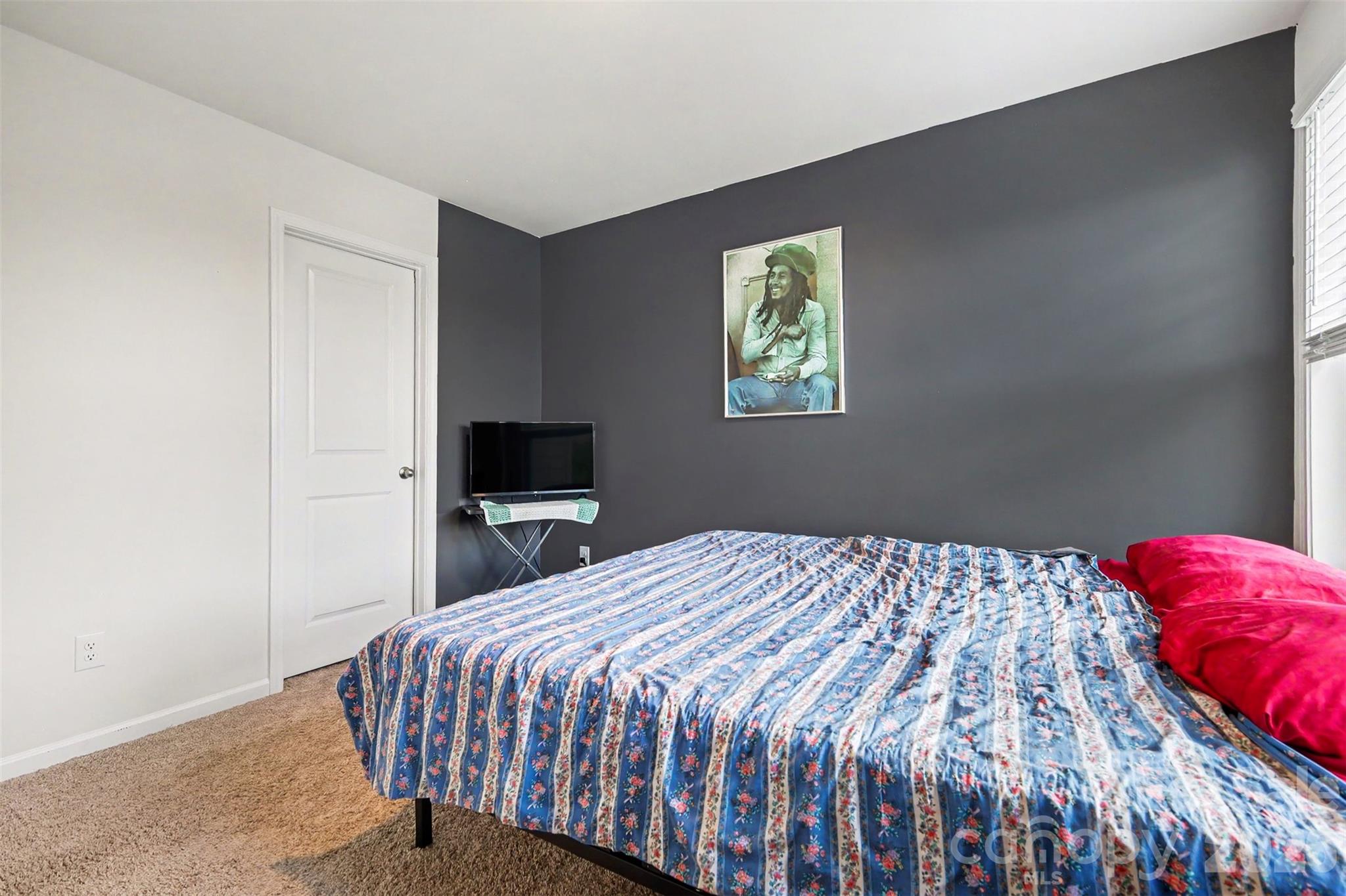 The Village At Ivy Ridge - Residential