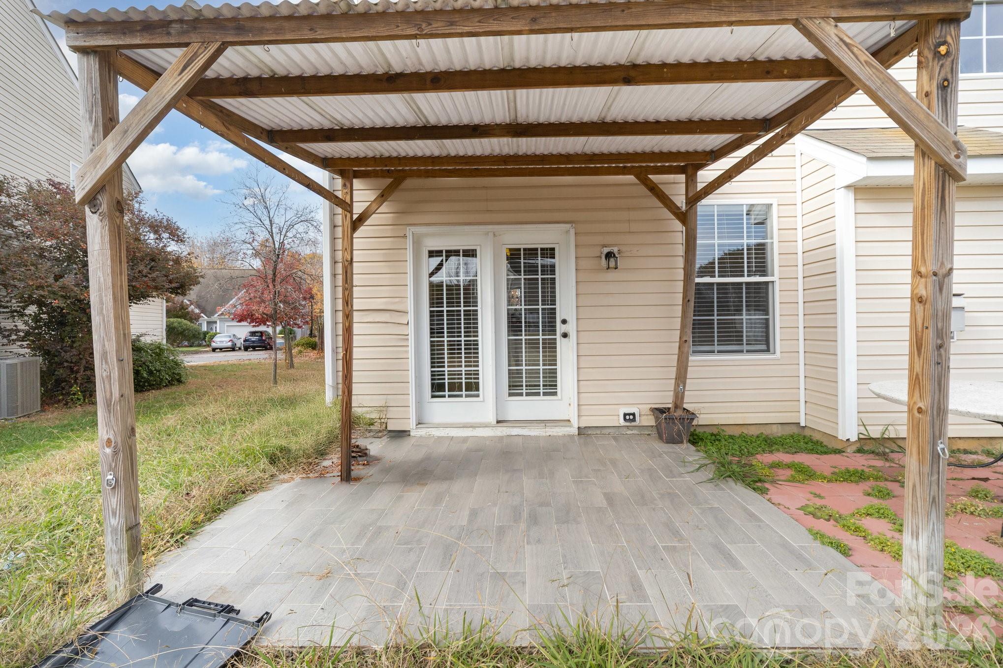 Huntington Forest - Residential