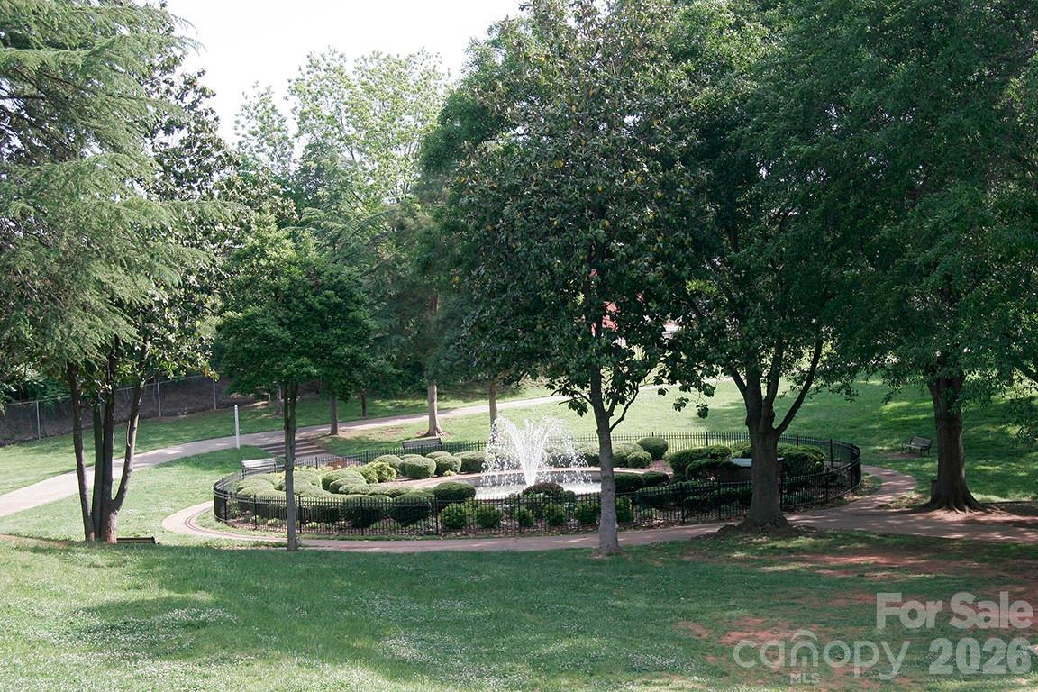 McLean - South Shore - Land