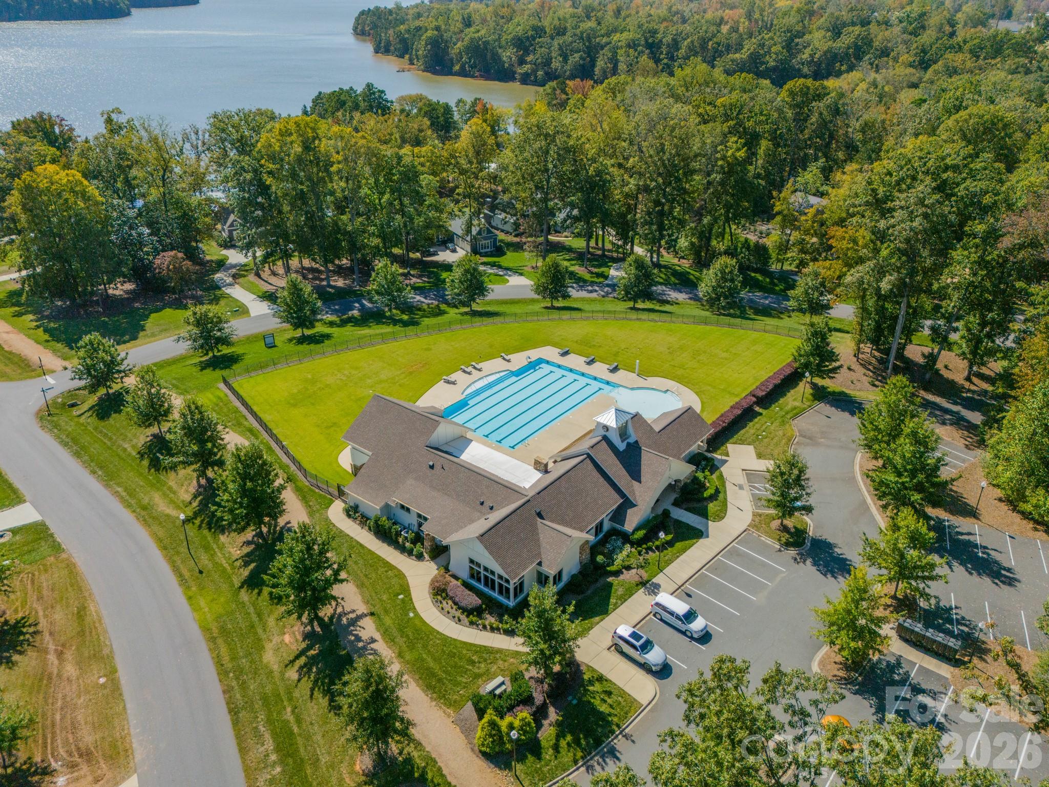 McLean - South Shore - Land