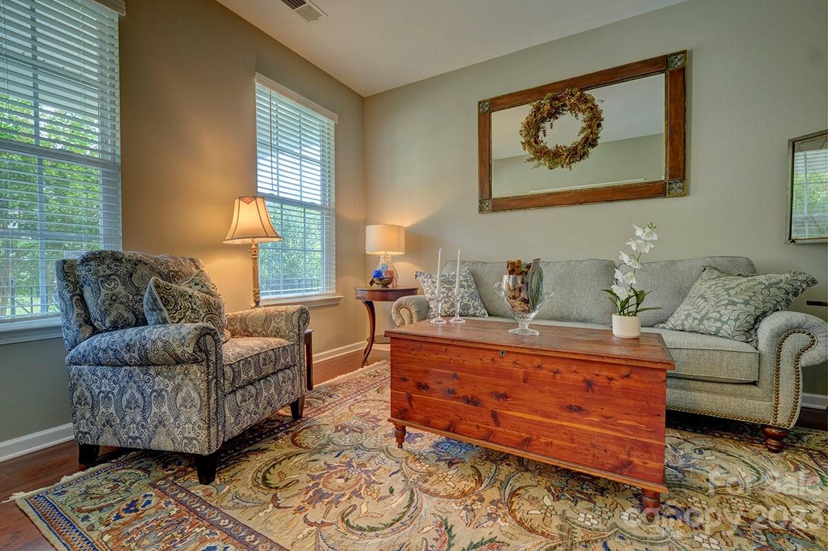 The Pinnacle at Handsmill - Residential