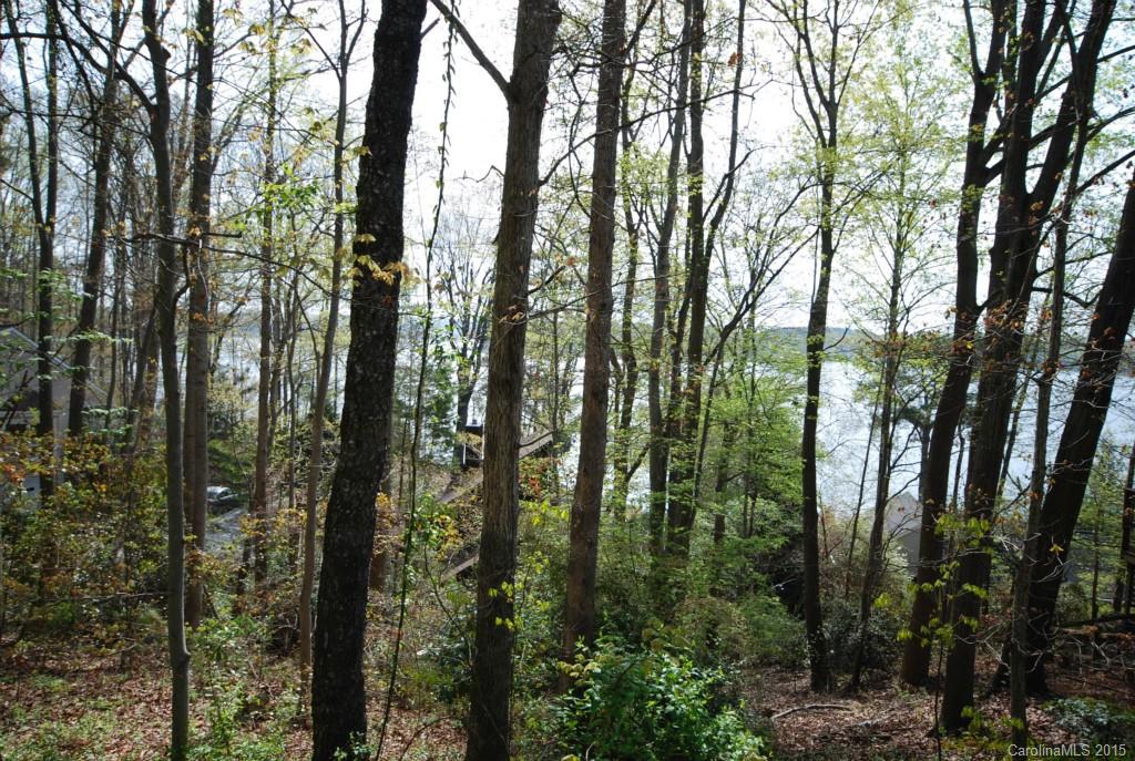 Tega Cay - Land