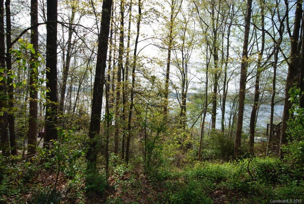 Tega Cay - Land