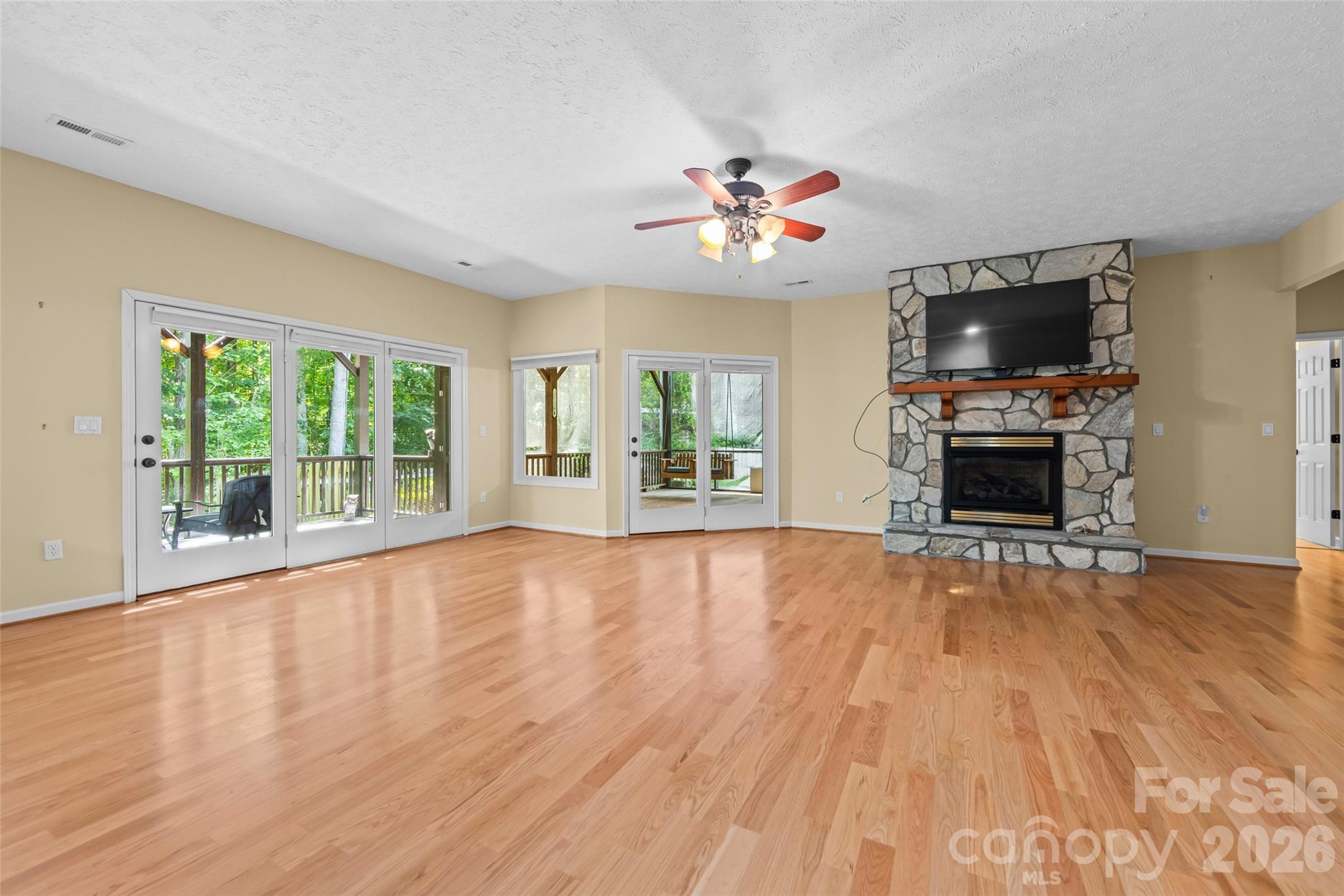 Mountain Creek Estates - Residential