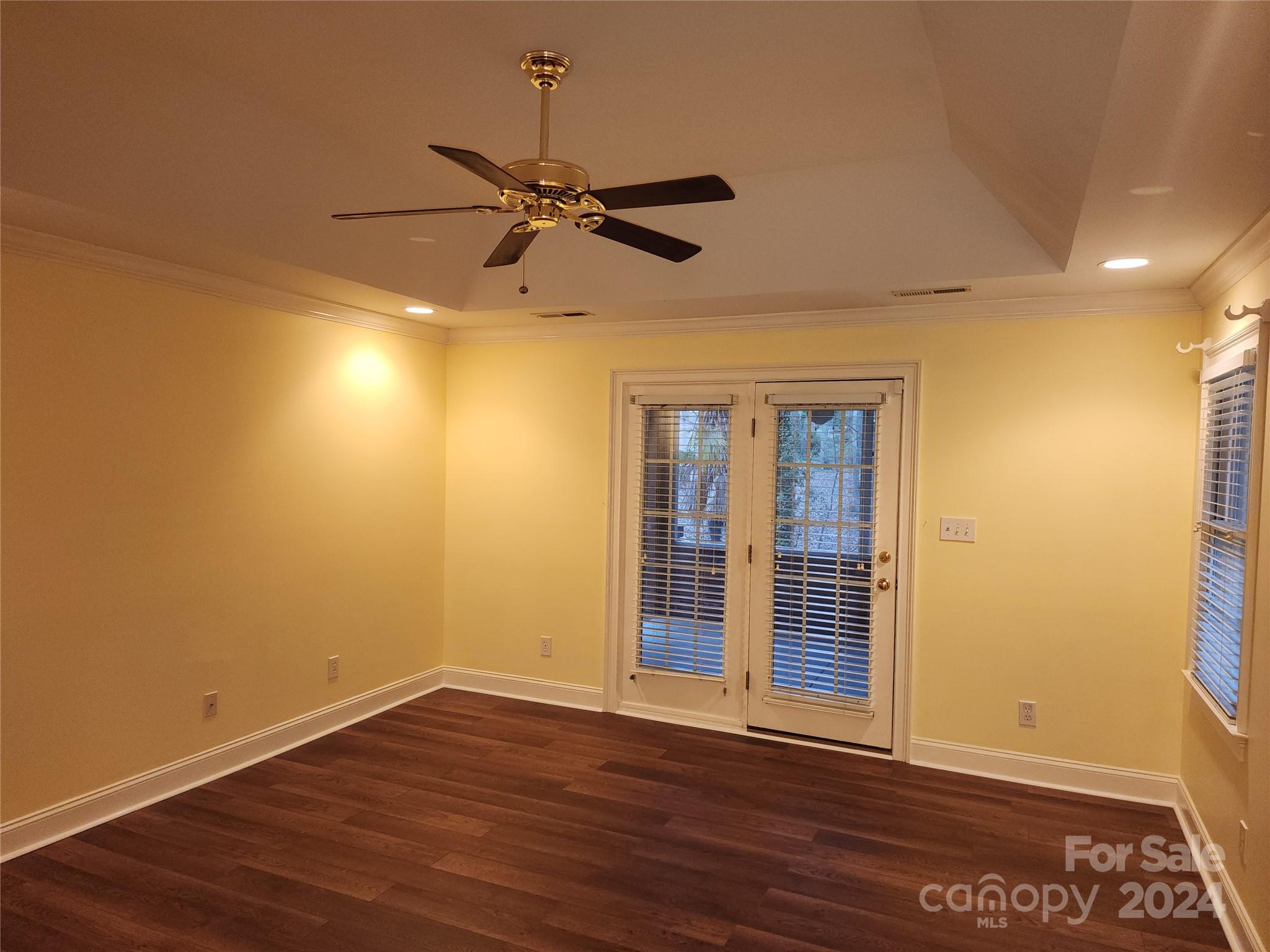 Creekside - Residential