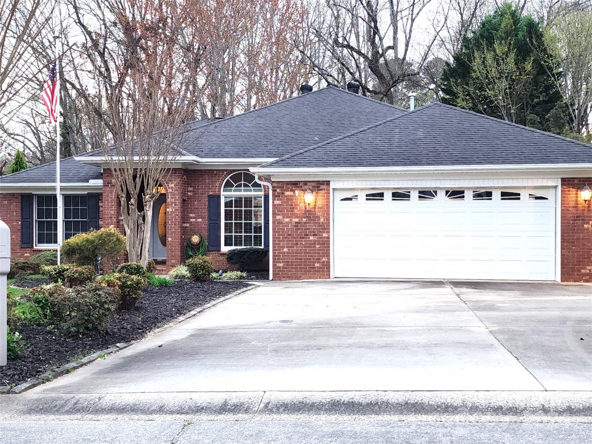 Creekside - Residential