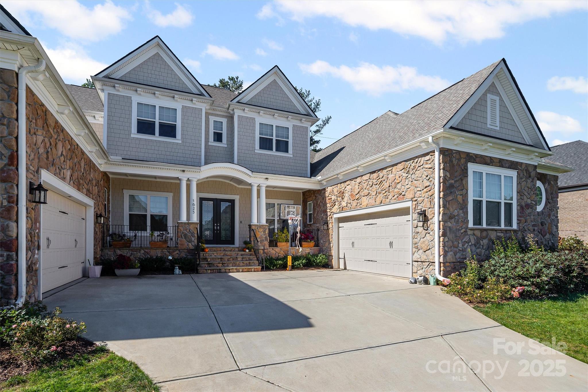 The Falls at Weddington - Residential