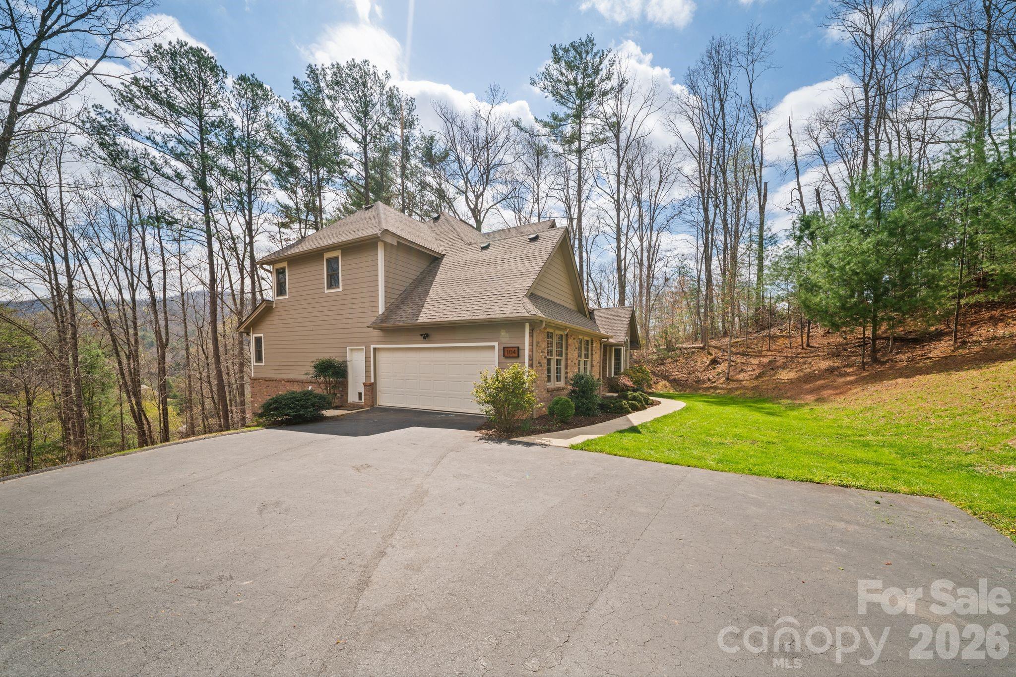Hawks Landing - Residential
