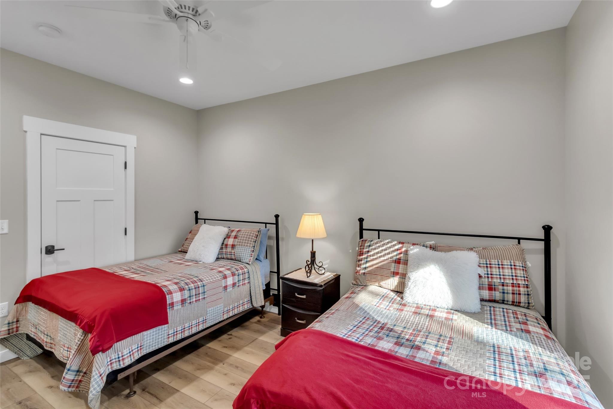 Riverside Acres - Residential