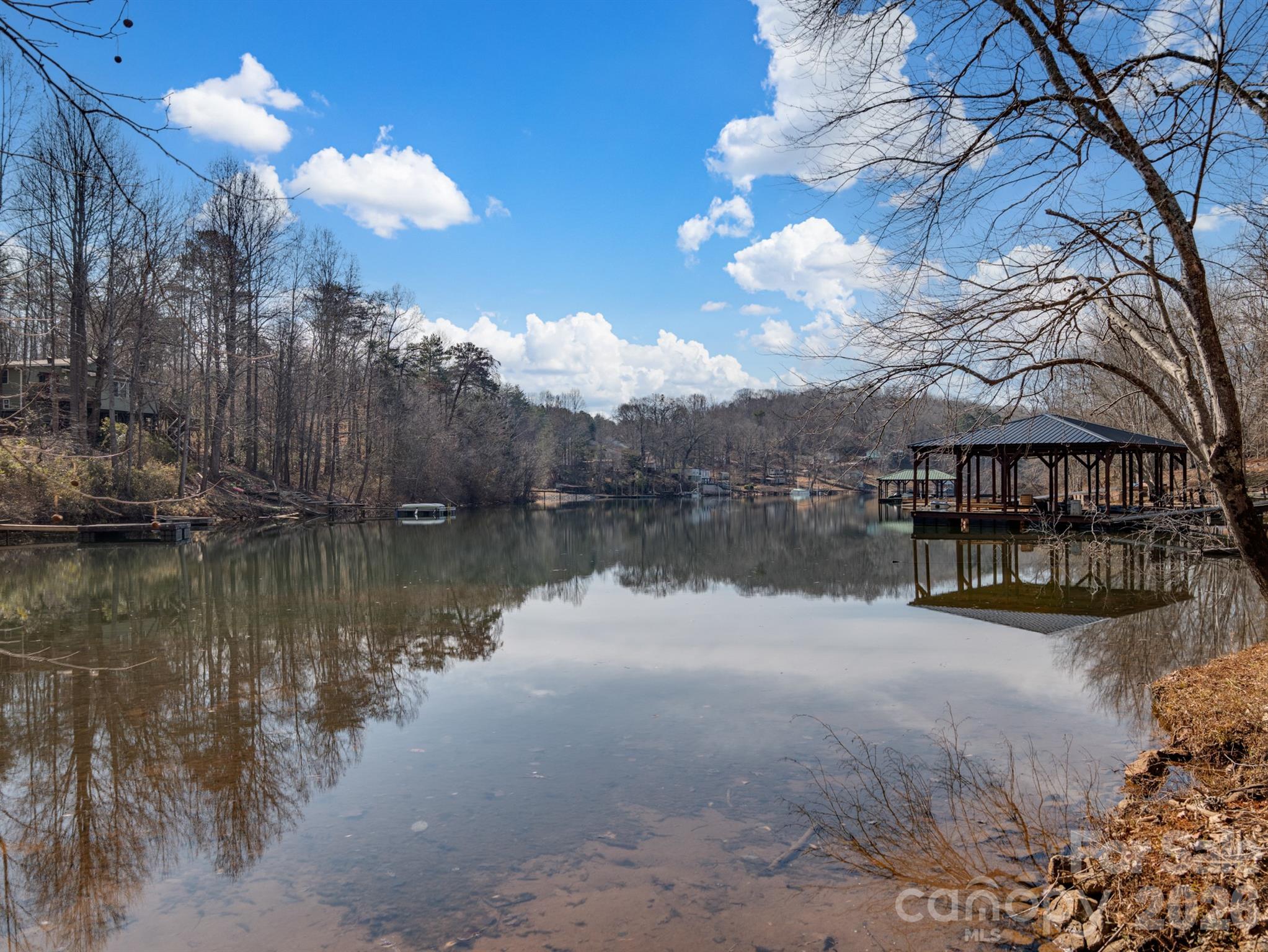 Fern Valley Falls - Residential