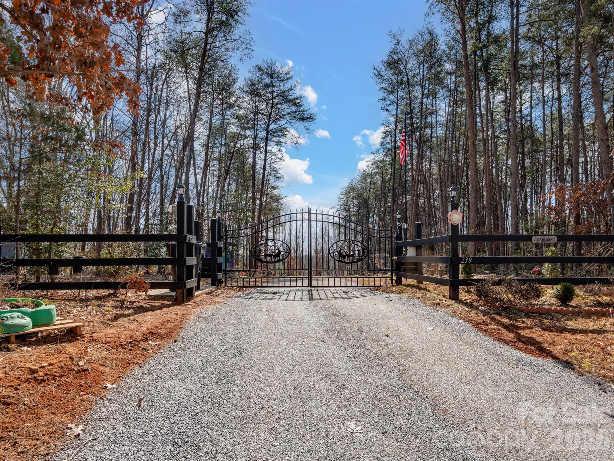 Fern Valley Falls - Residential