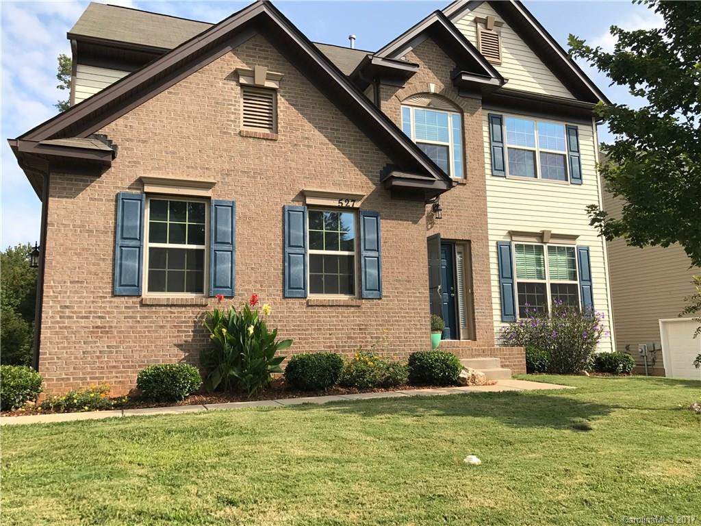 Wonderful Family home in Sweetwater Plantation. Open Kitchen and living room with a bedroom /office downstairs. Great loft area for the kids upstairs with great room sizes. Huge garage with plenty of storage. Home also has Home Team Taexx built in. Never worry about bugs again. Community pool.