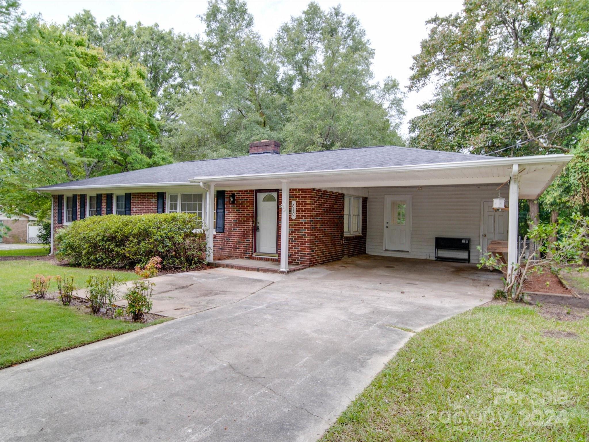 Welcome to this newly renovated home in the charming town of Lancaster. Located in city limits and within a few minutes of main street where there are many places to eat and shop! Fully bricked home with a spacious backyard which includes a wooden bench swing and shed. Electric range and dishwasher are included with the purchase of the home. New luxury vinyl plank and light fixtures throughout the house. This house is being sold as is condition.